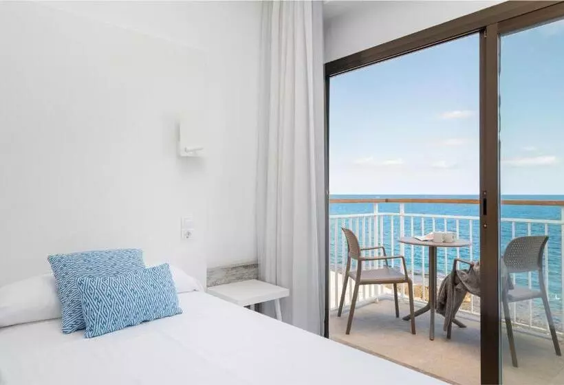 Standard Room with Views, Atolon