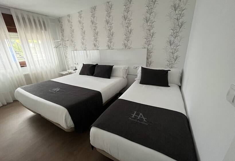 标准三人间, Avelina