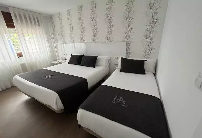 3-Bett-Standardzimmer, Avelina