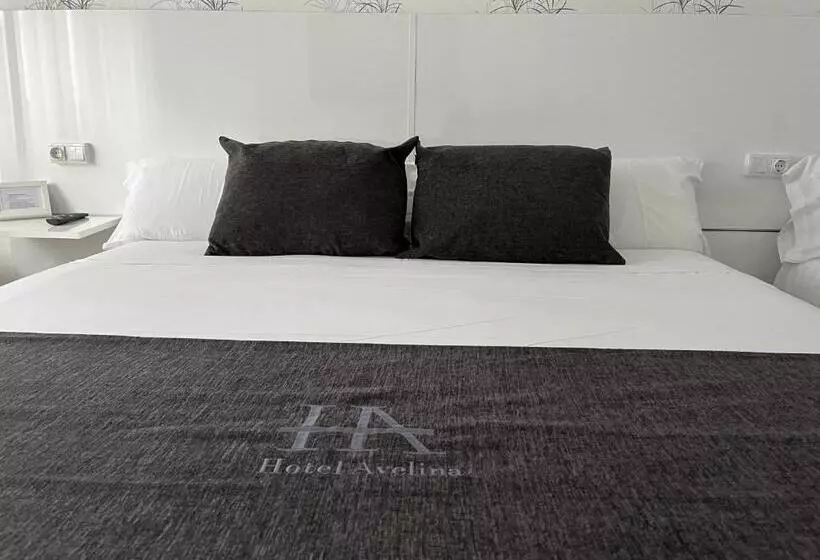 3-Bett-Standardzimmer, Avelina