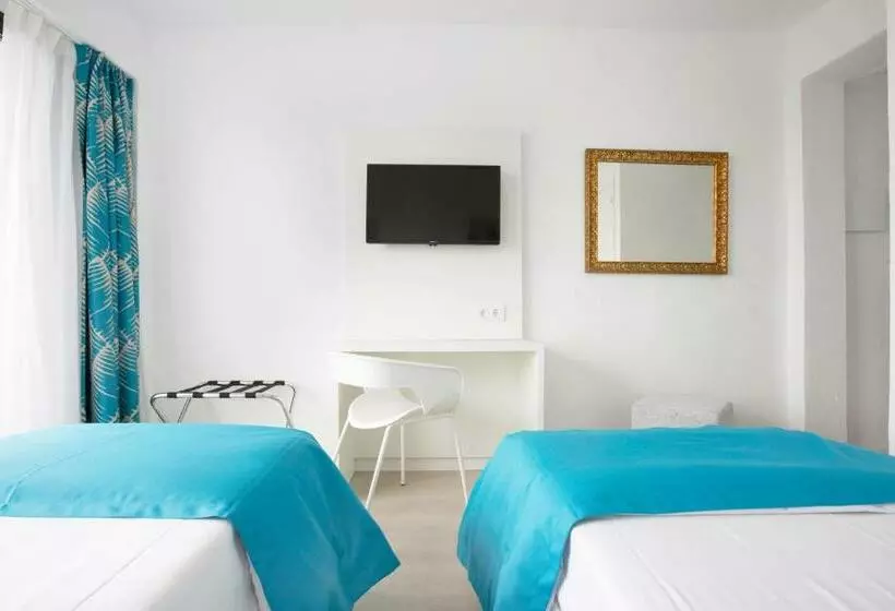 اتاق استاندارد با چشم‌انداز دریا, Bluesea Arenal Tower - Adults Only