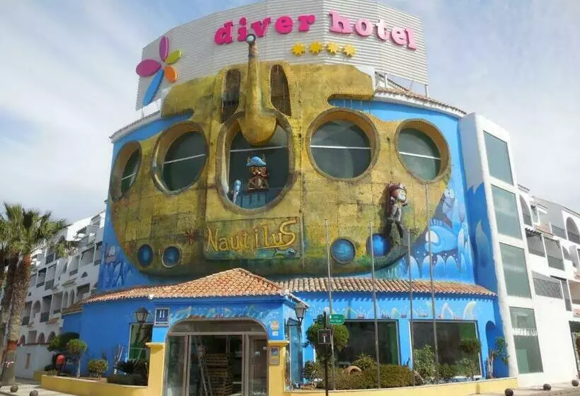 اتاق استاندارد یک نفره, Diver Roquetas