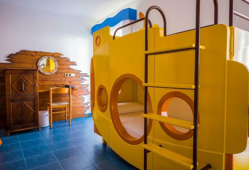 חדר נושא סטנדרט, Diver Roquetas