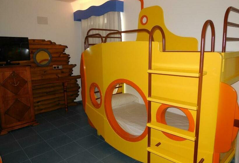 חדר נושא סטנדרט, Diver Roquetas