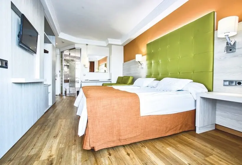 اتاق سوپریور با چشم‌انداز دریا, Europe Playa Marina   Adults Only