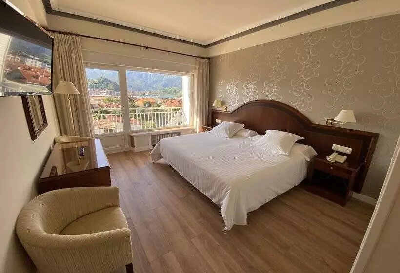 اتاق استاندارد, Silken Gran Hotel Del Sella