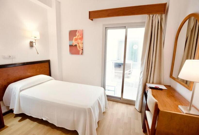 バルコニー付きシングルスタンダードルーム, Js Ca N Picafort