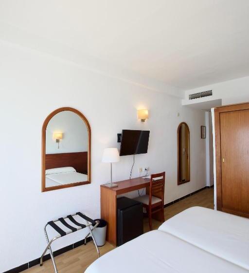 オーシャンビュースタンダードルームバルコニー付き, Js Ca N Picafort