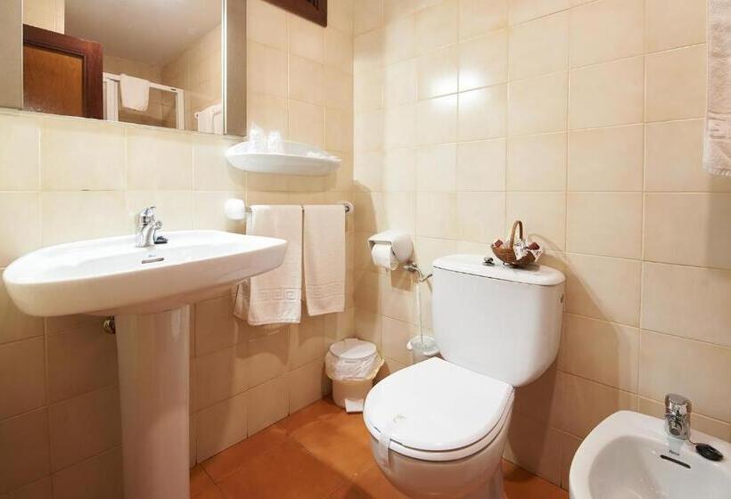 غرفة قياسية مطلة على الجبل, La Casona De Mestas