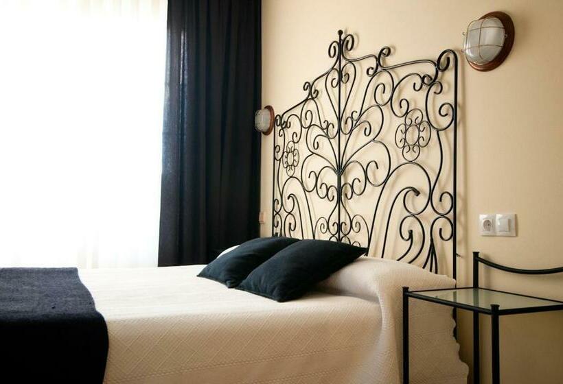 غرفة قياسية, La Farola Del Mar