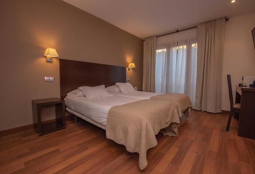 غرفة سوبيريور, La Portilla