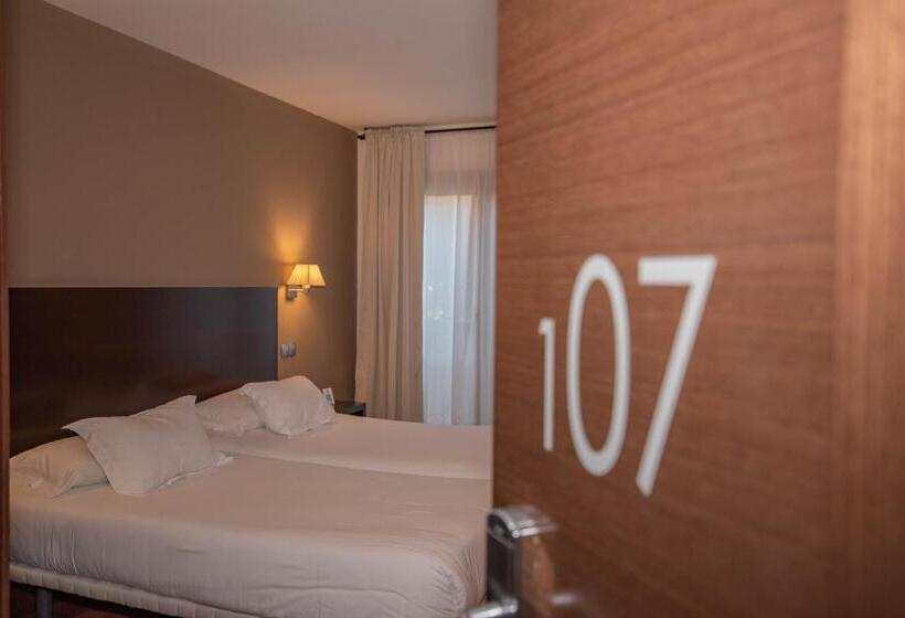 غرفة سوبيريور, La Portilla