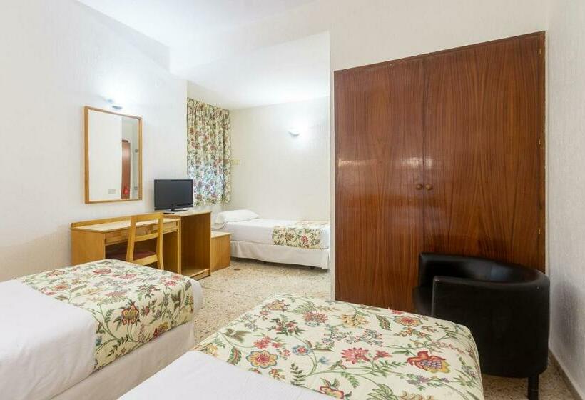 اتاق استاندارد سه نفره, Leuka