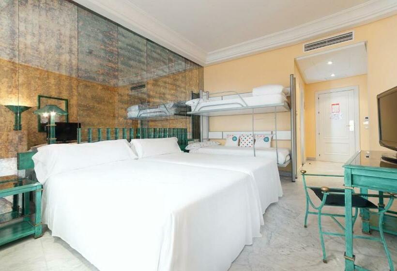 اتاق خانوادگی, AZZ Merida Medea