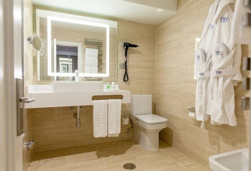 اتاق سوپریور, NH Oviedo Principado