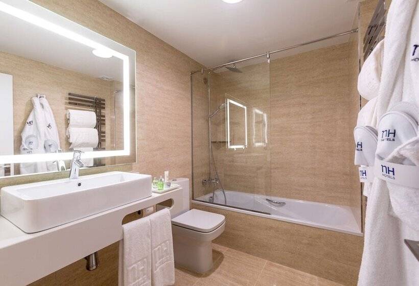 سوییت جونیور, NH Oviedo Principado