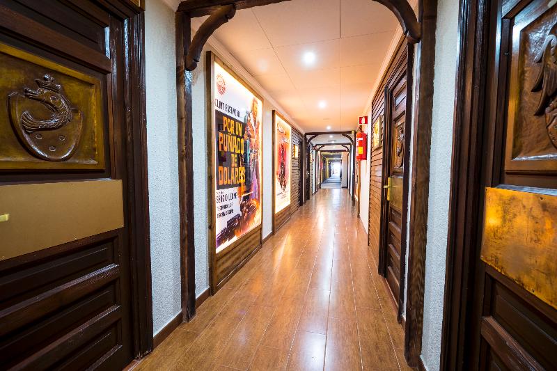 패밀리 룸, Playadulce