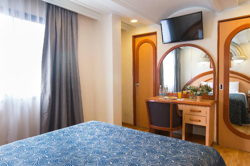 패밀리 룸, Playadulce