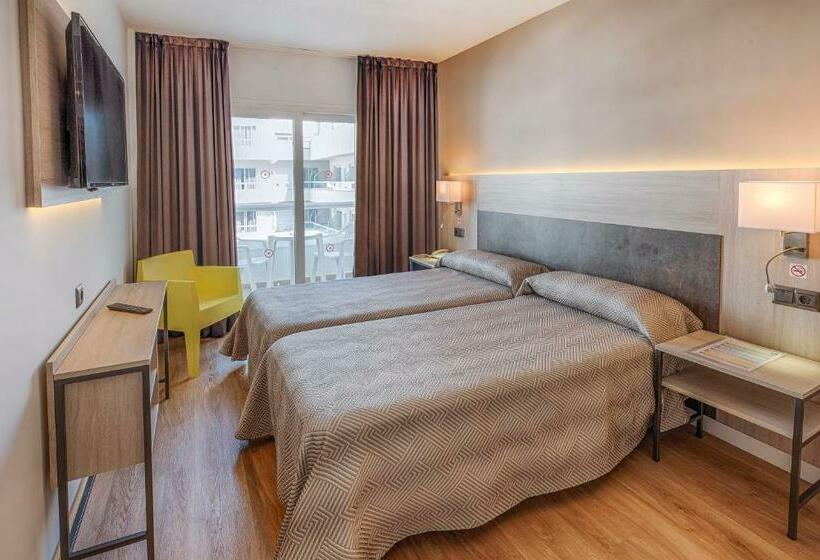 اتاق استاندارد, Port Fiesta Park