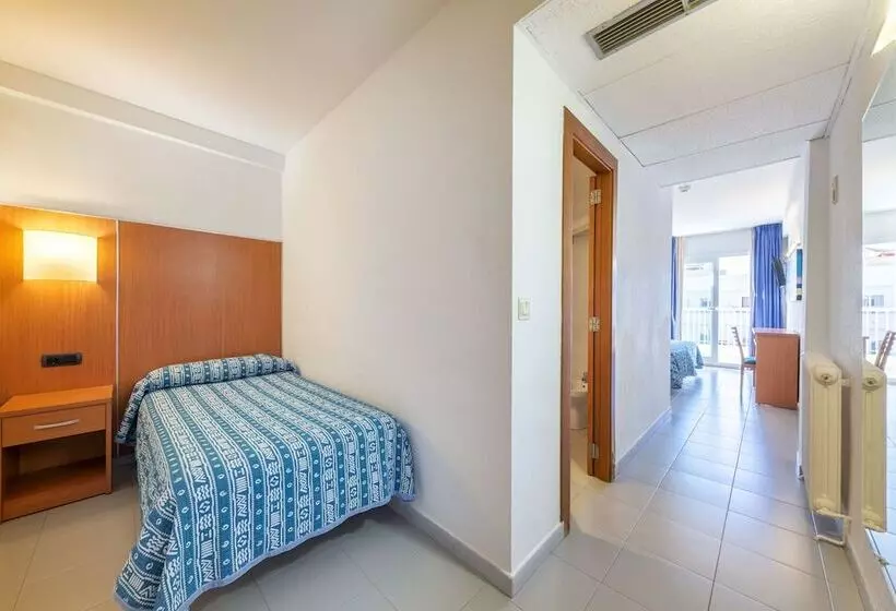 Perhehuone, Port Fiesta Park