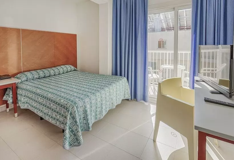 Economy Yhden Hengen Huone, Port Fiesta Park