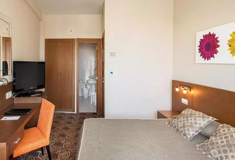 اتاق یک تخته با تراس, Rh Royal - Recommend for Adults Only