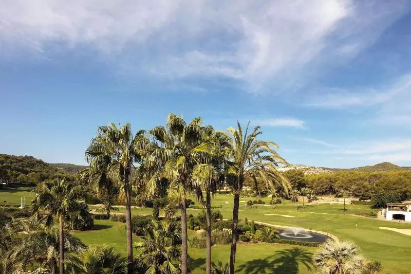 اتاق لوکس, Sheraton Mallorca Arabella Golf
