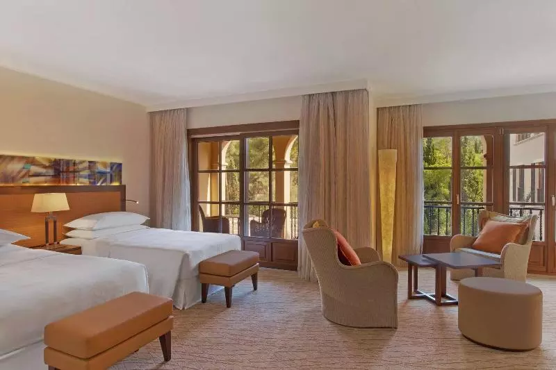 اتاق لوکس, Sheraton Mallorca Arabella Golf