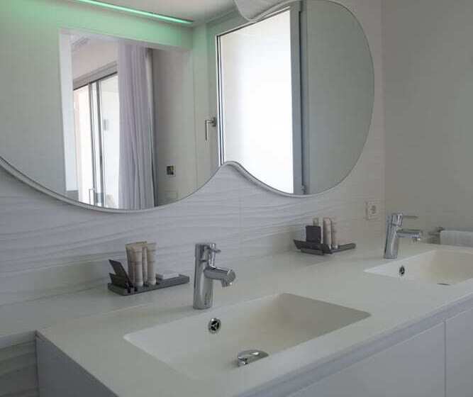 标准间侧面带海景, Son Moll Sentits Hotel & Spa