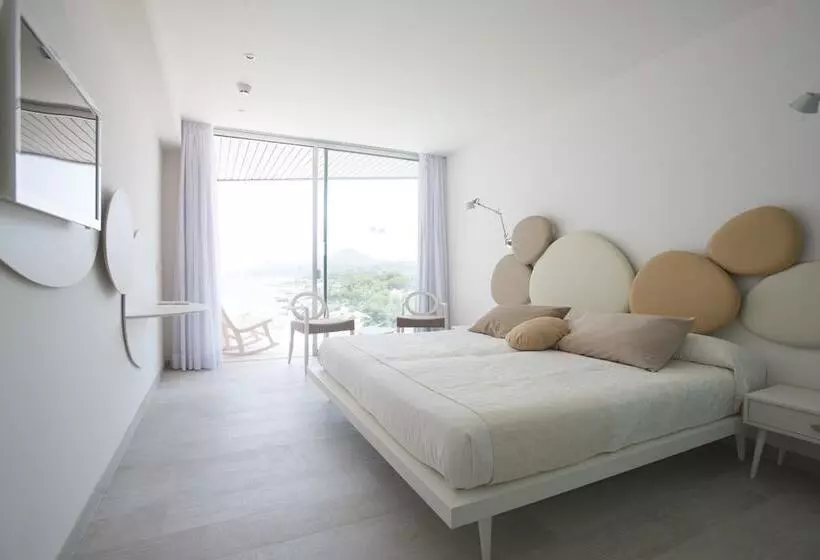 اتاق اساندارد با چشمانداز جانبی به دریا, Son Moll Sentits Hotel & Spa