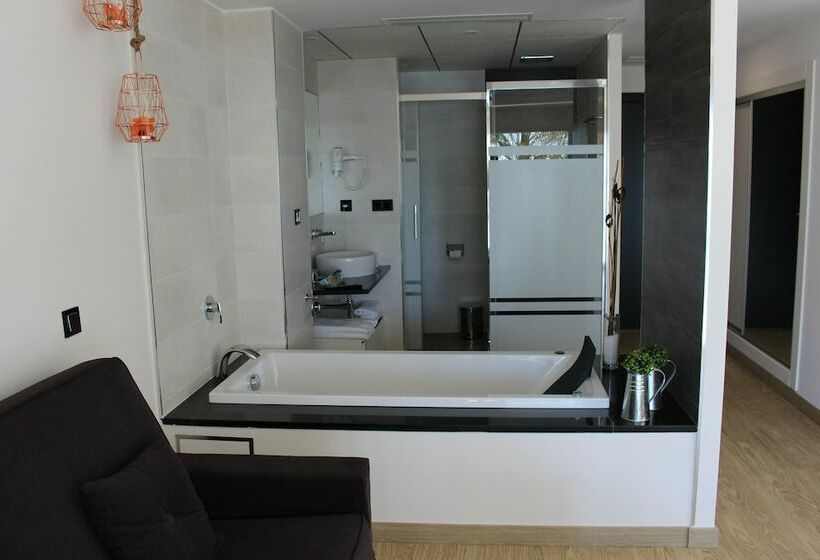 스탠다드 룸, Playadulce