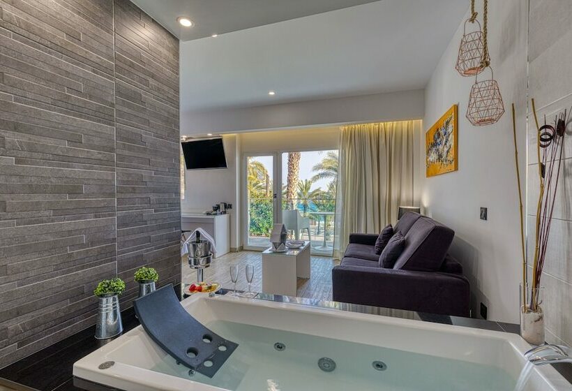 Habitación Estándar, Playadulce