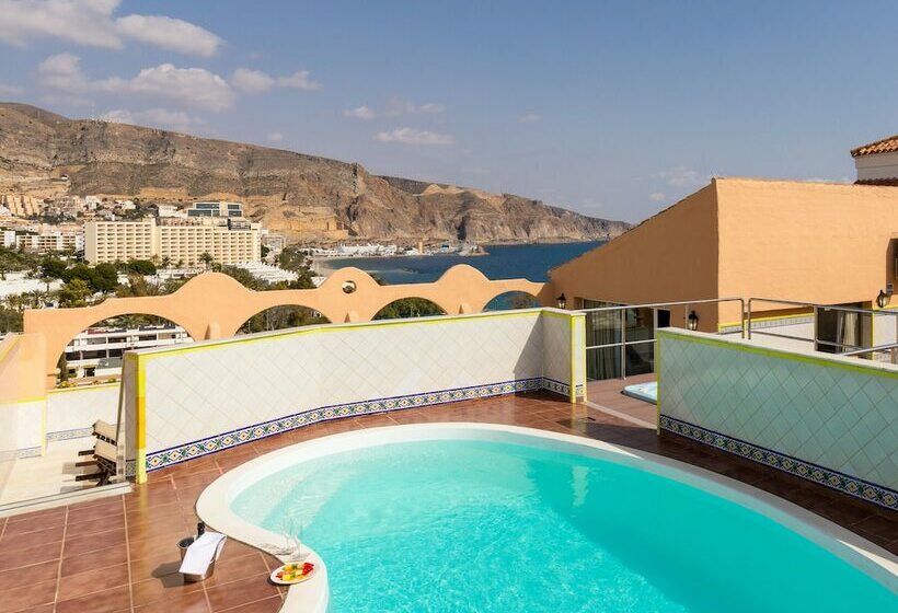 스탠다드 룸, Playadulce