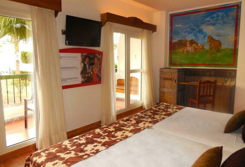 스탠다드 테마룸, Playadulce