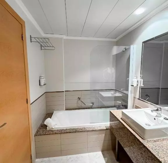 Teraslı 2 Yatak Odalı Daire, Bluesea Salinas