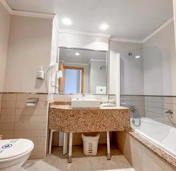 Teraslı 2 Yatak Odalı Daire, Bluesea Salinas