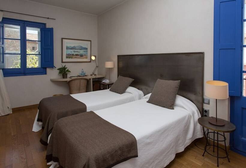 Standard Room, Hostal De La Plaça