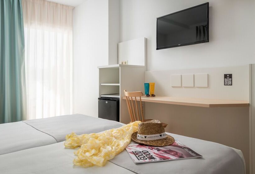 스탠다드 트리플 룸, ALEGRIA Florida Park