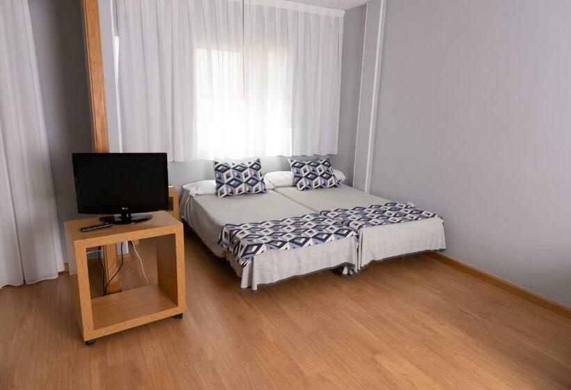 غرفة قياسية رباعية, Beleret