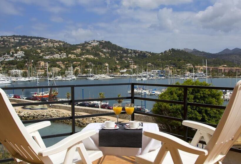 海景标准间带阳台, Brismar