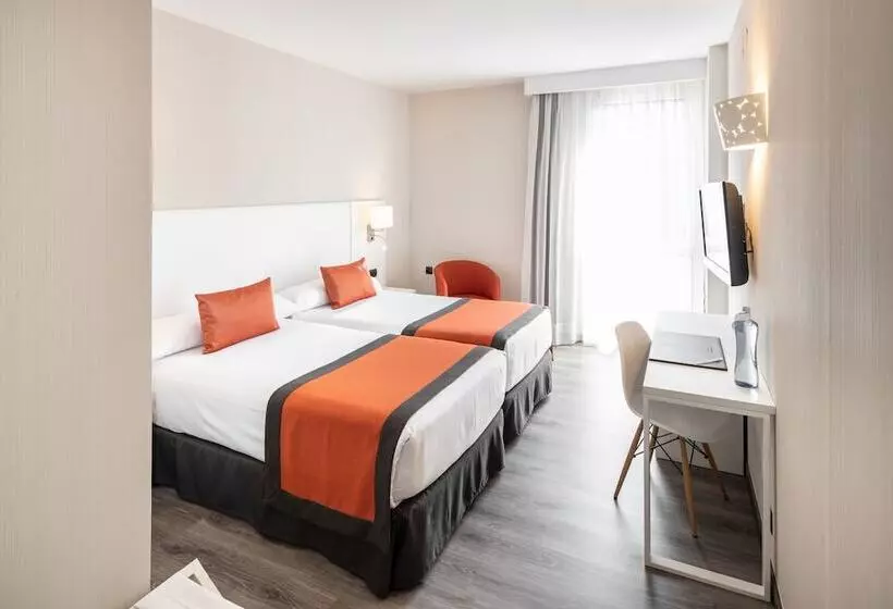 اتاق استاندارد, Catalonia Bristol
