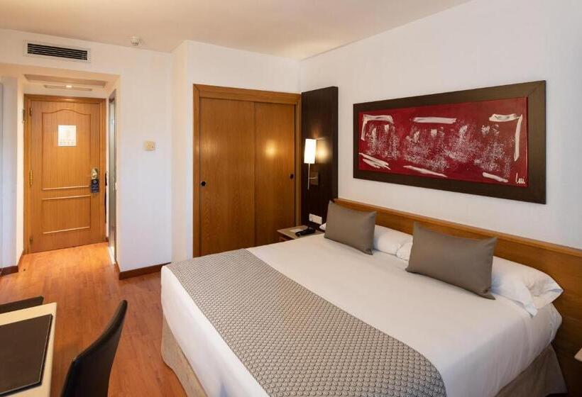 Номер Стандарт, Catalonia Bristol