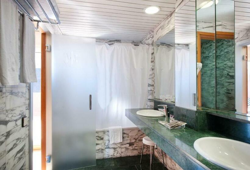 Номер Стандарт с Террасой, Catalonia Park Guell