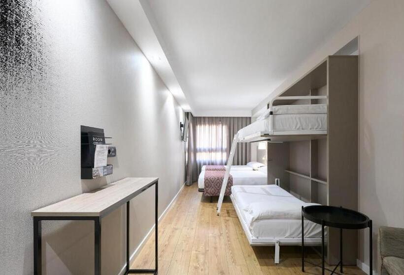 Семейный Номер, Catalonia Park Guell