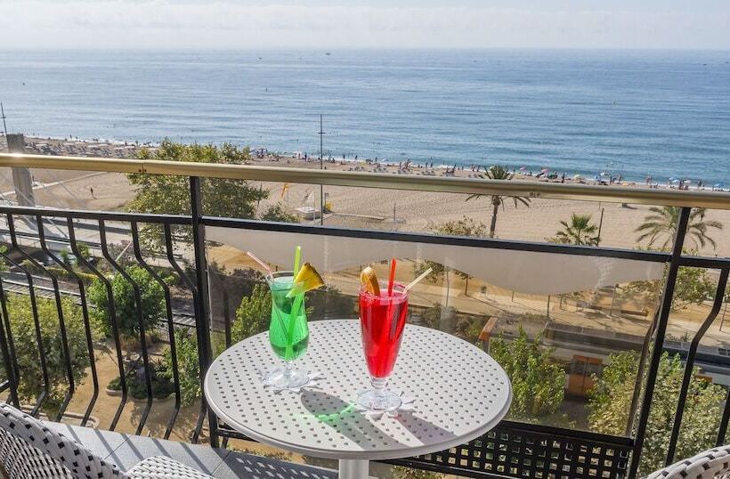 스탠다드 룸 바다 전망, Checkin Garbí