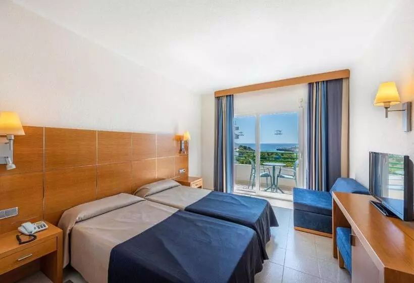 اتاق اساندارد با چشم‌انداز جانبی به دریا, Grupotel Cala Marsal Nature