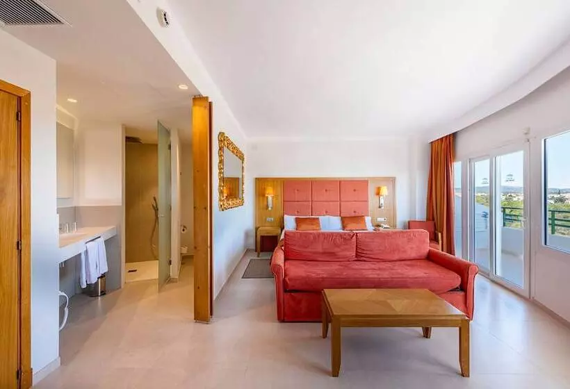 اتاق سوپریور با چشم‌انداز دریا, Grupotel Cala Marsal Nature