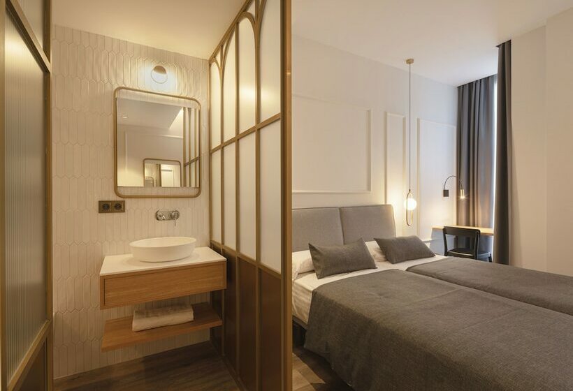 غرفة قياسية, Conqueridor