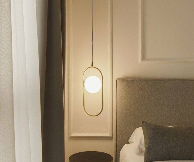 غرفة قياسية, Conqueridor