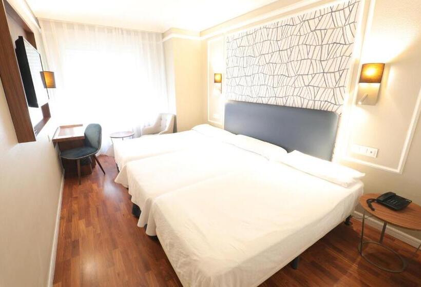 اتاق استاندارد, Corona De Castilla Burgos